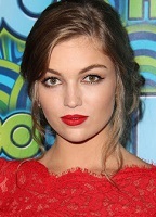 Lili Simmons nude