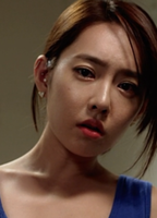 Ji Eun-seo nude