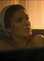 Miriam Fussenegger nude