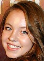 Sydney Sweeney nude