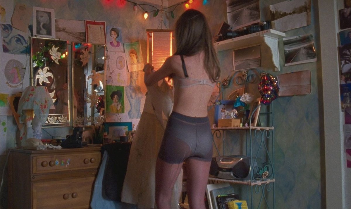 Naked Natalia Dyer In I Believe In Unicorns