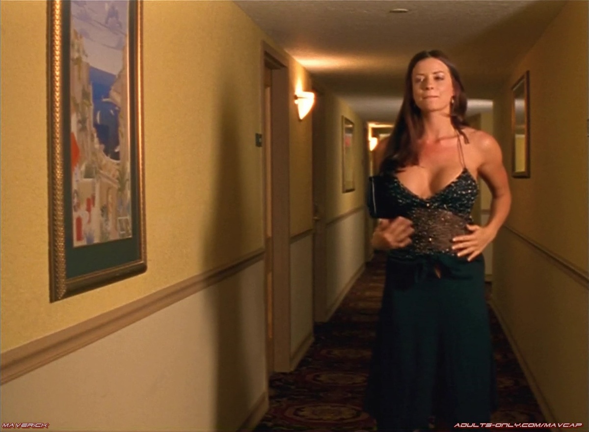 candice michelle in hotel erotic