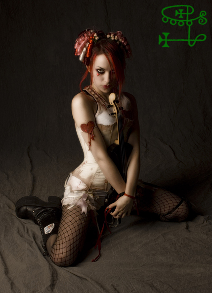 Emilie Autumn Nude Pics 35