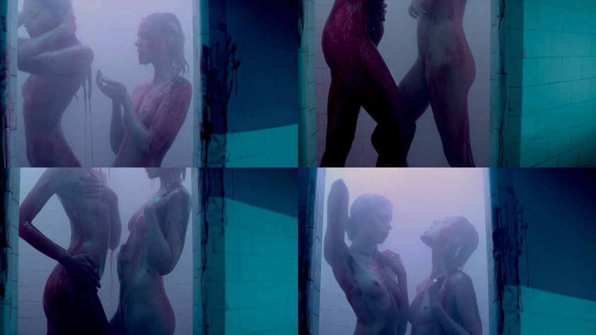 Naked Bella Heathcote In The Neon Demon 3409