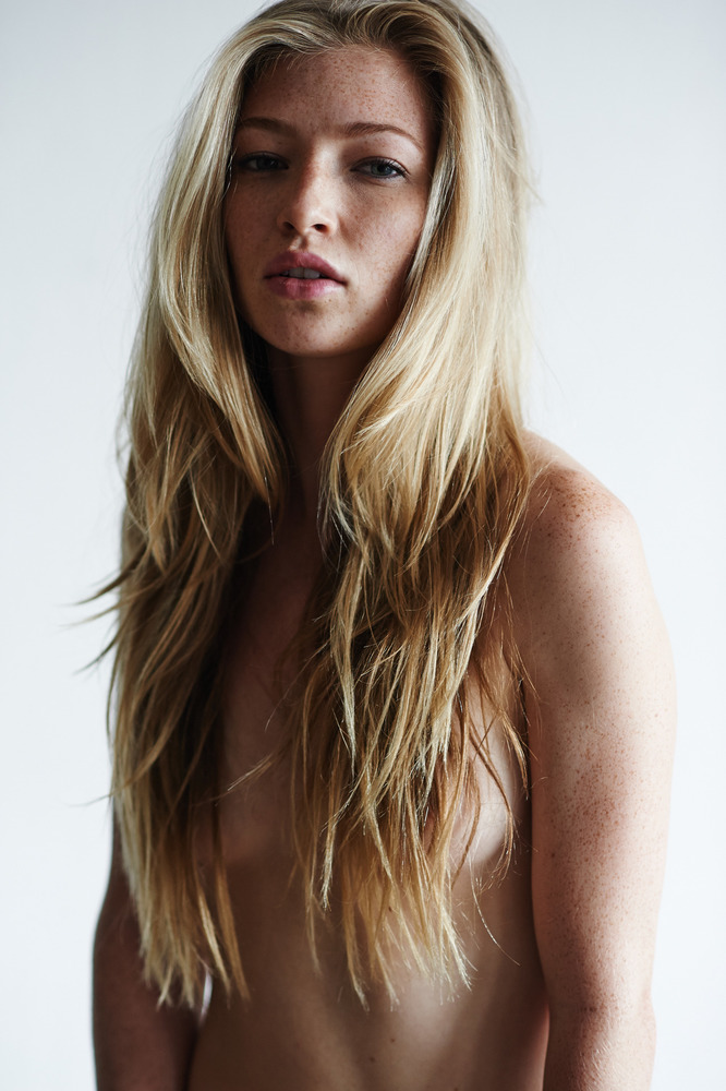 Naked Diana Hopper Added By Kolobos My Xxx Hot Girl
