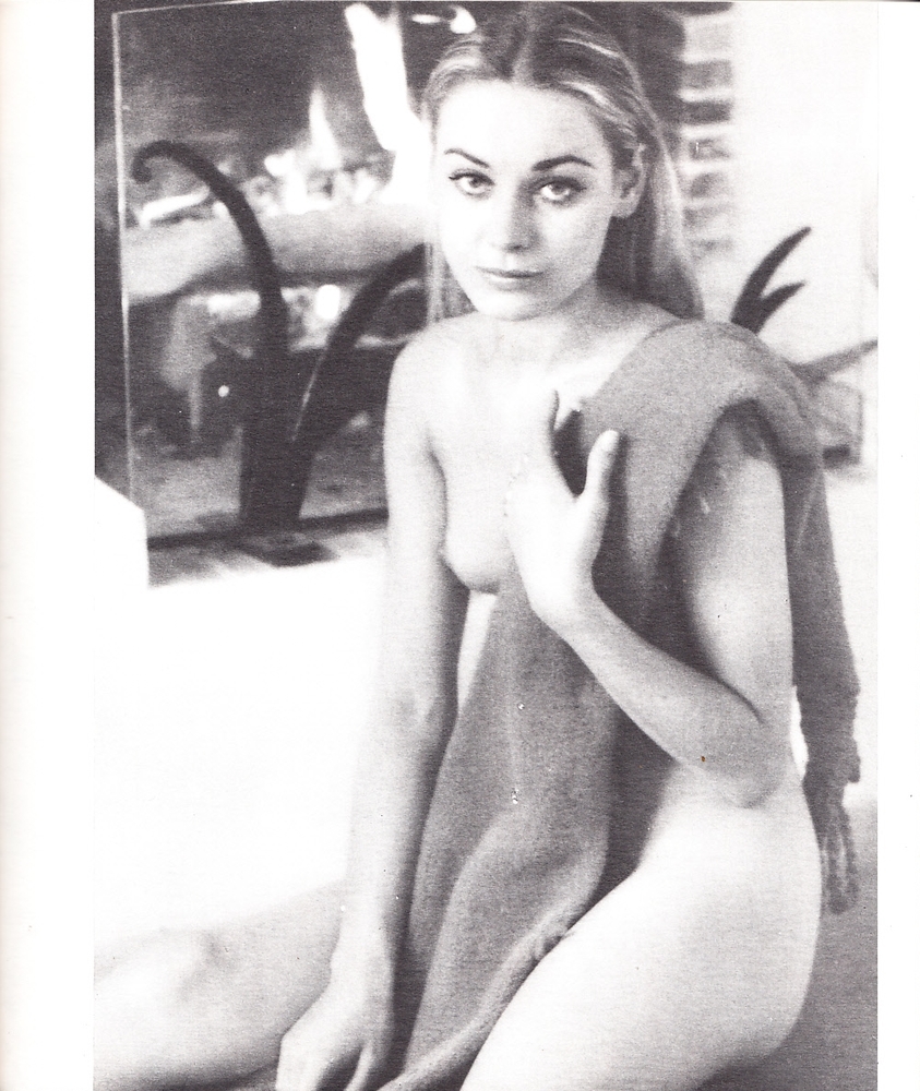 Geneviève grad nude
