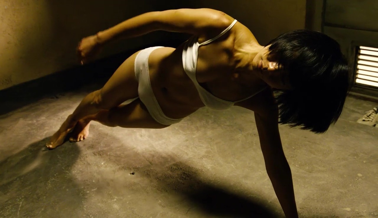 Naked Doona Bae In Sense8