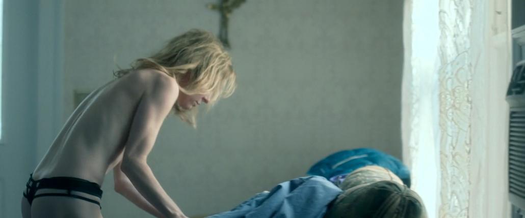 Naked Amy Hargreaves In How He Fell In Love 