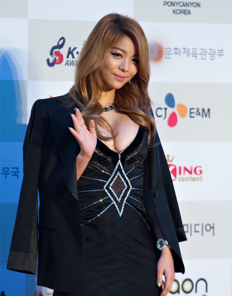 Naked Ailee In Gaon Chart K Pop Awards