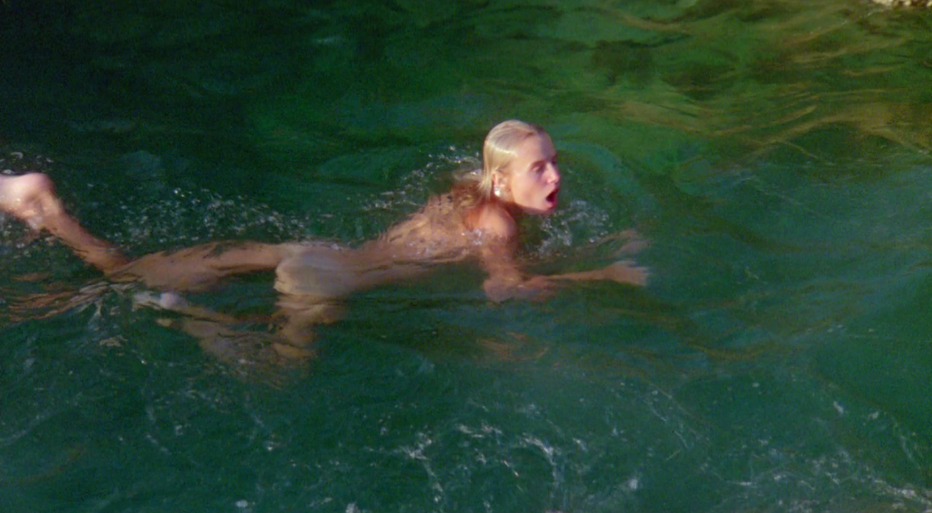 Naked Daryl Hannah In Summer Lovers 