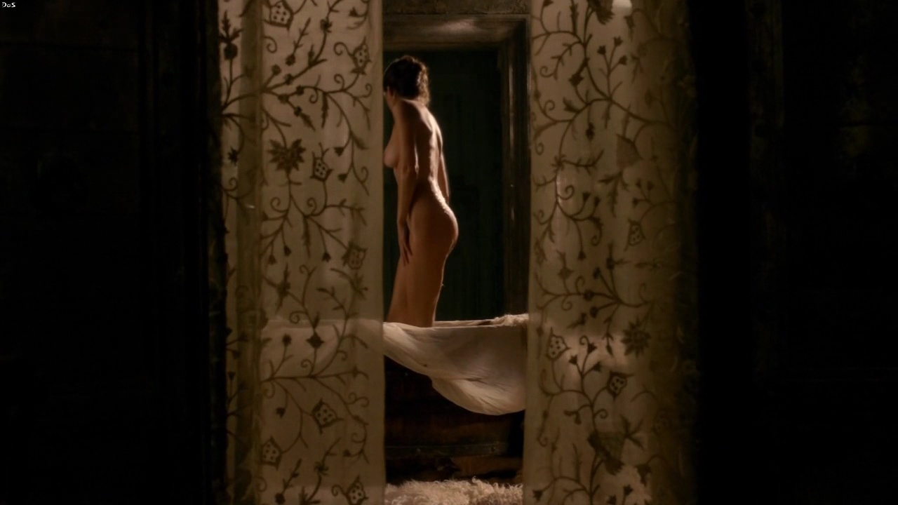 Claire forlani nude