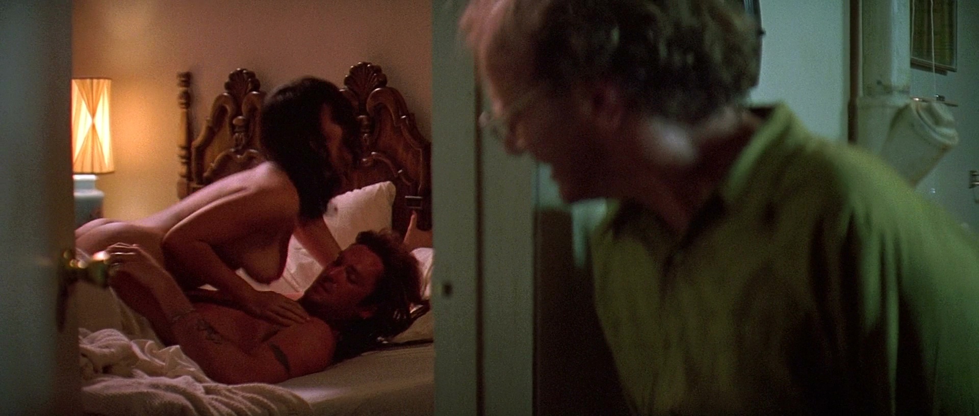 Голая дженнифер тилли