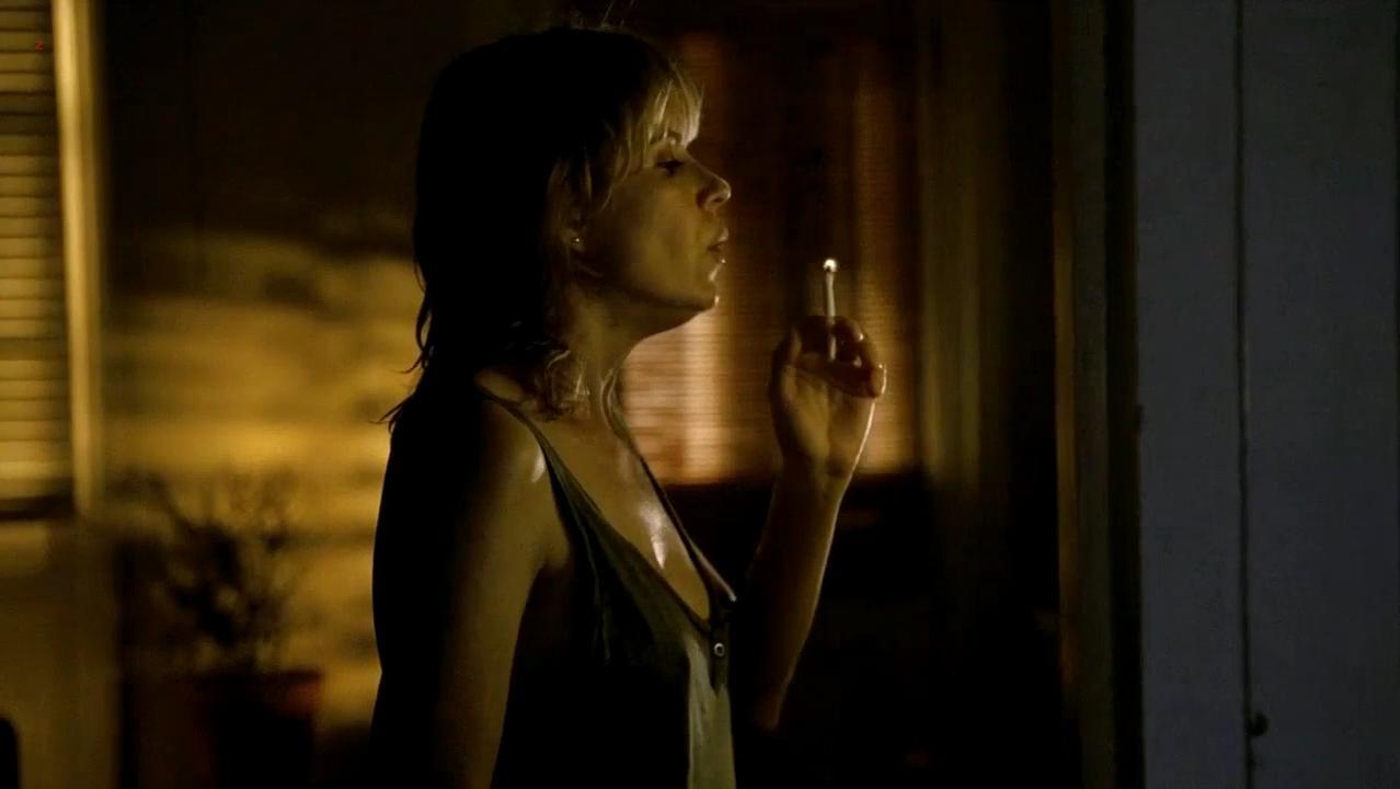 Kim dickens nude pictures