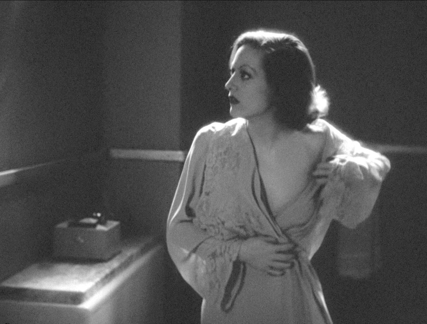 Greta Garbo  nackt