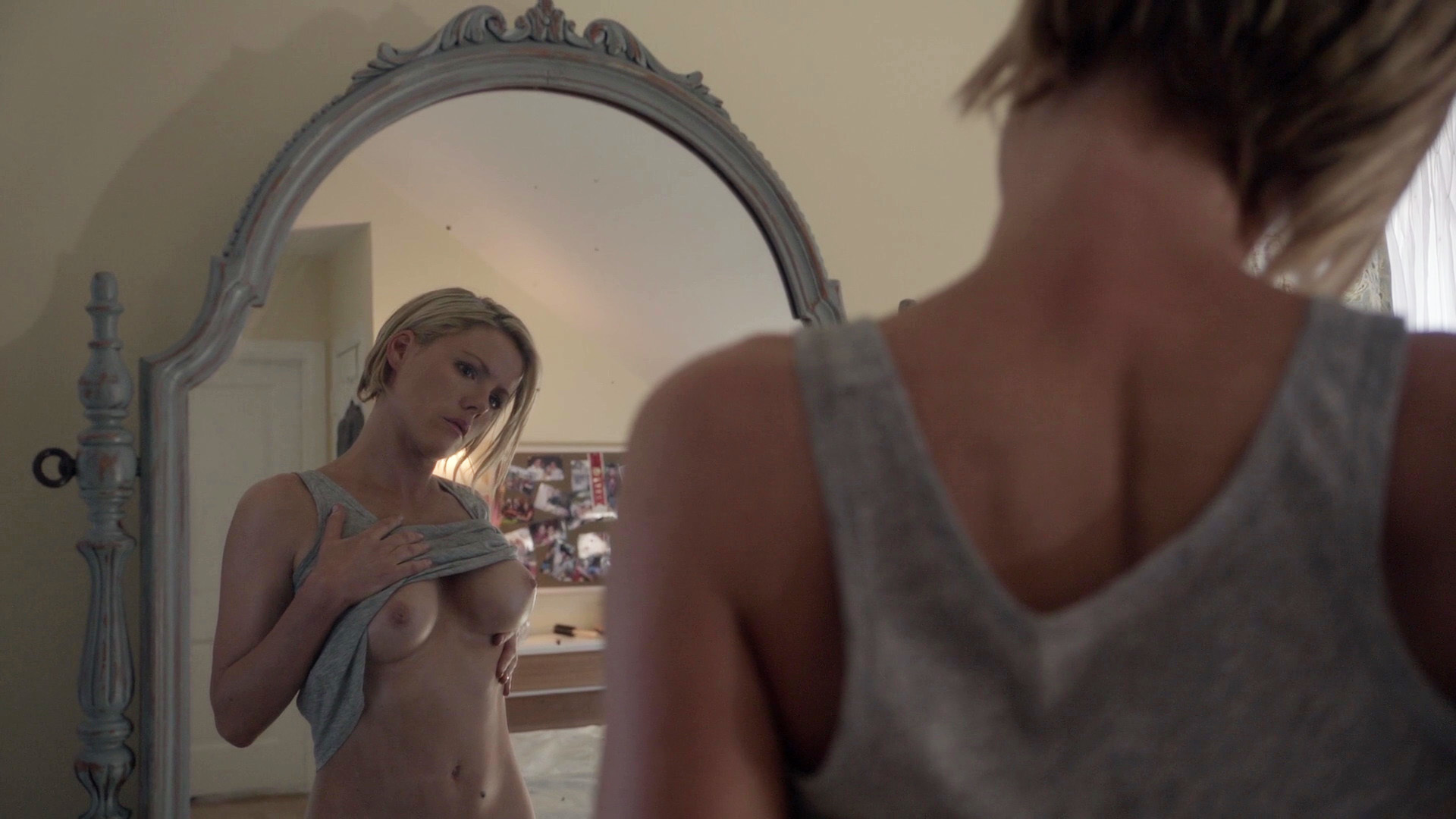 Naked Kathleen Robertson In Boss 