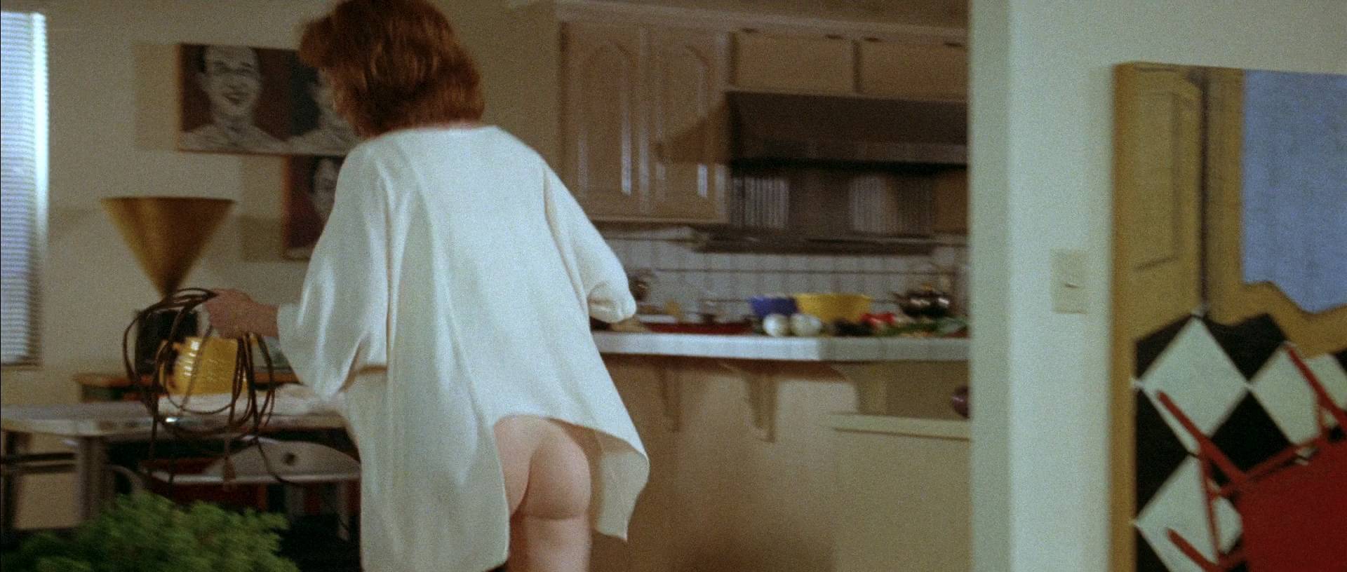 Naked Julianne Moore In Short Cuts