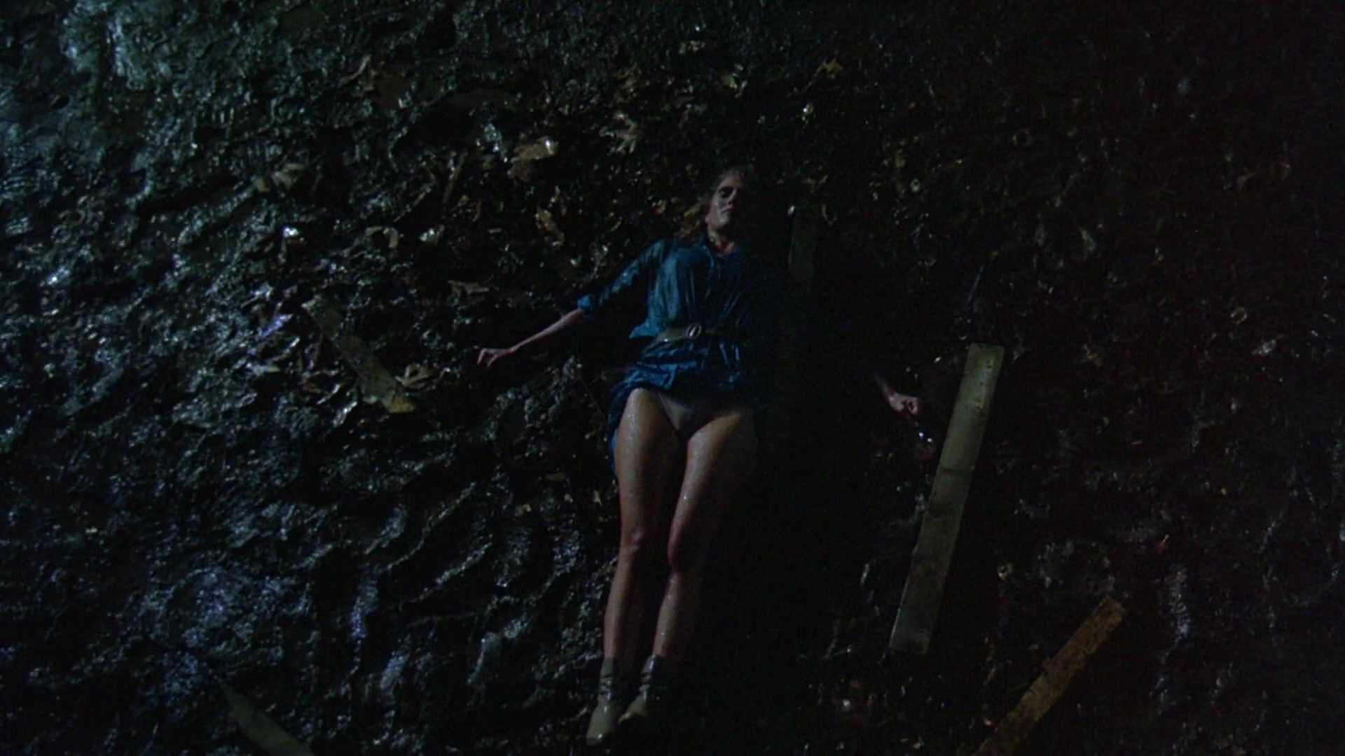 Naked Kimberly Beck in Friday the 13th: The Final Chapter < ANCENSORED