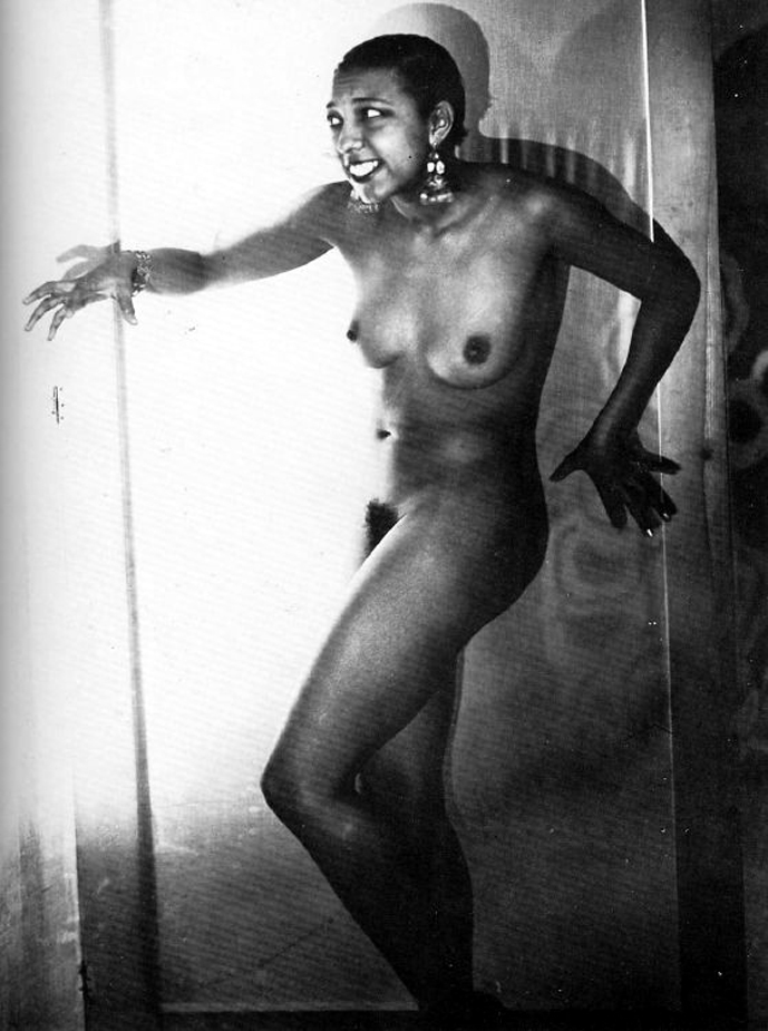 Baker nude photos josephine Josephine Baker