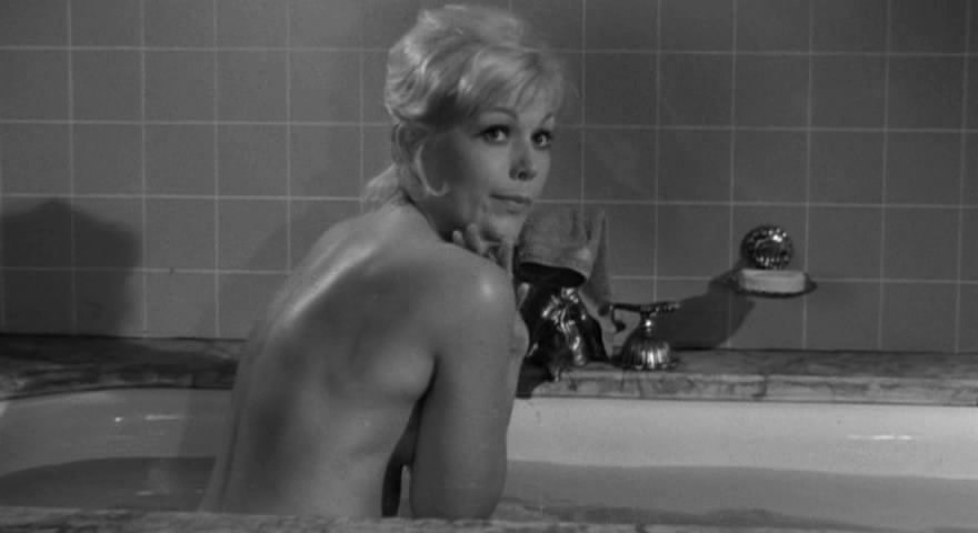 Nude pictures of kim novak