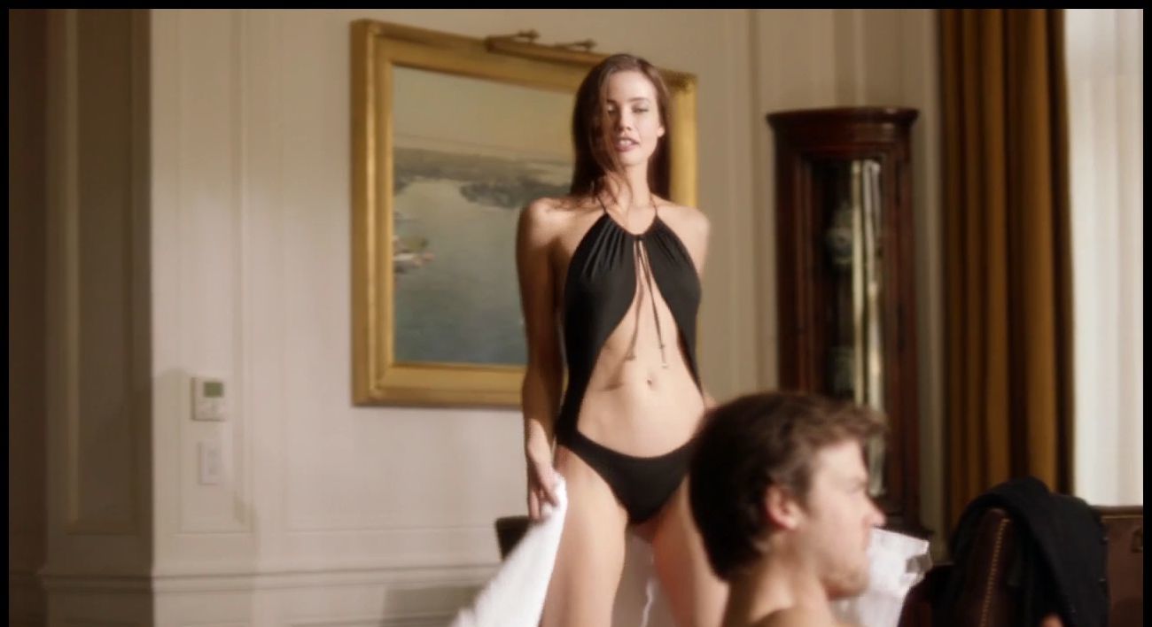 Stephanie Corneliussen Nude Pics Page 1