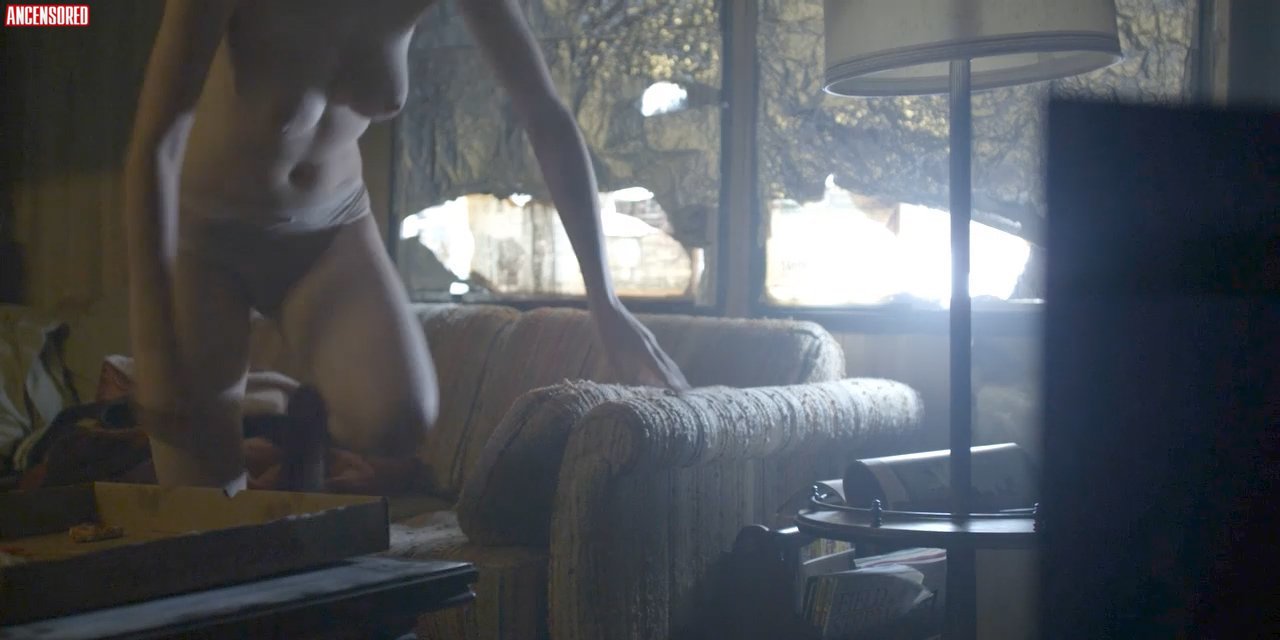 Nudity in house of cards