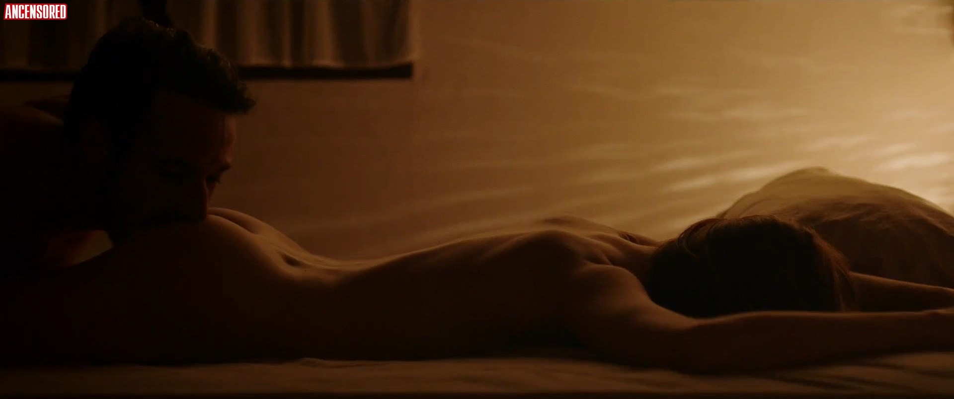 Ana Girardot nude pics.