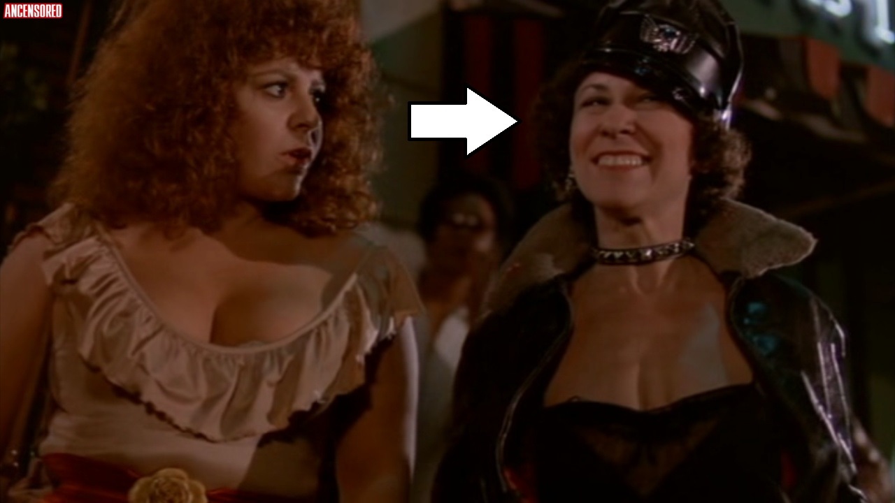 Rhea perlman naked