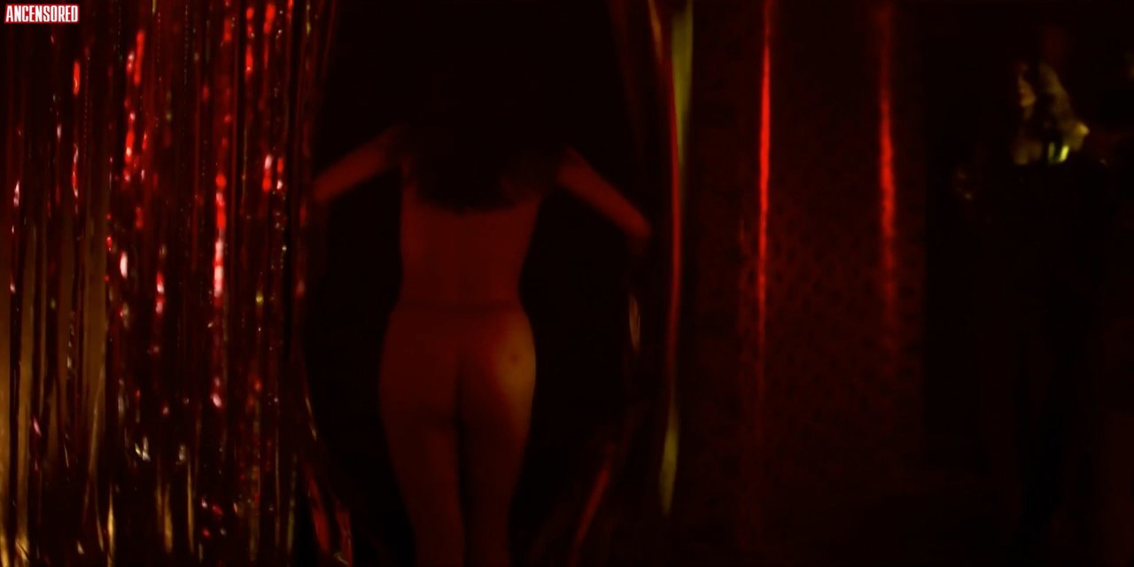 Naked Magdalena Kolesnik In The Mire 4172