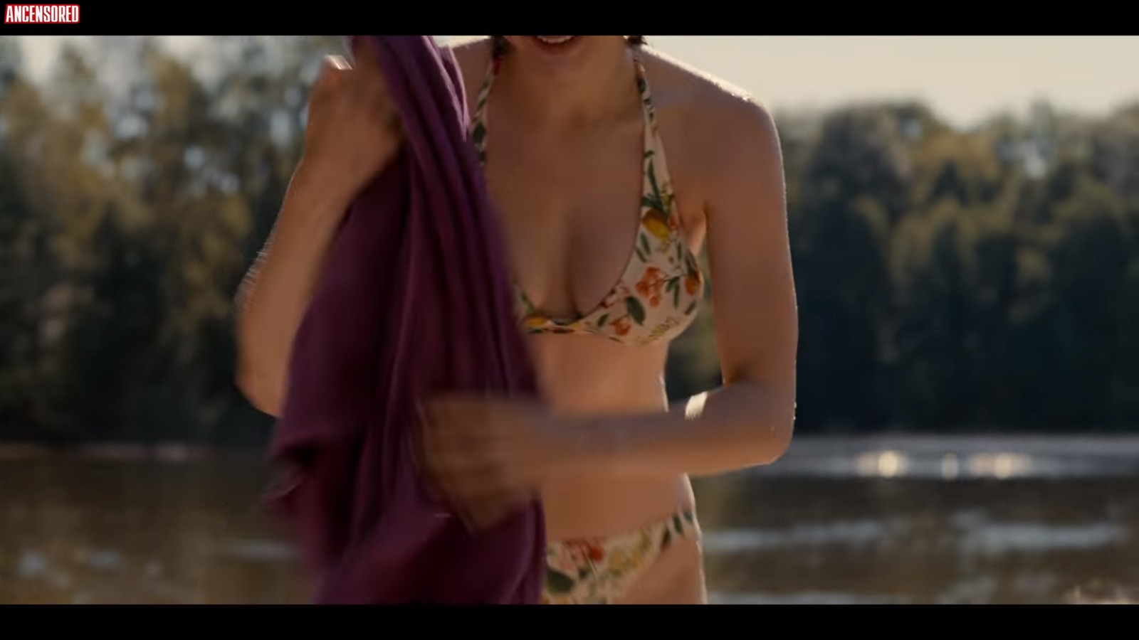 Sexy lisa vicari nude sex scene from dark