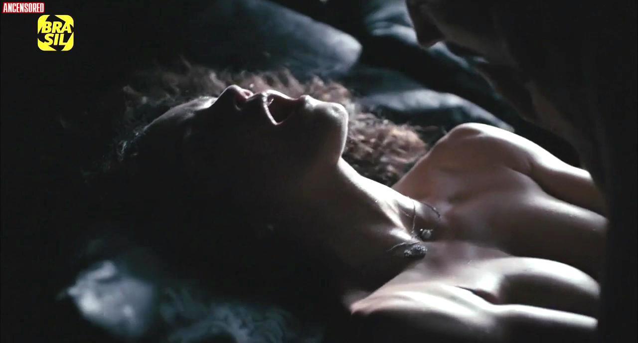 Naked Alice Braga In Portrait Of A Thief
