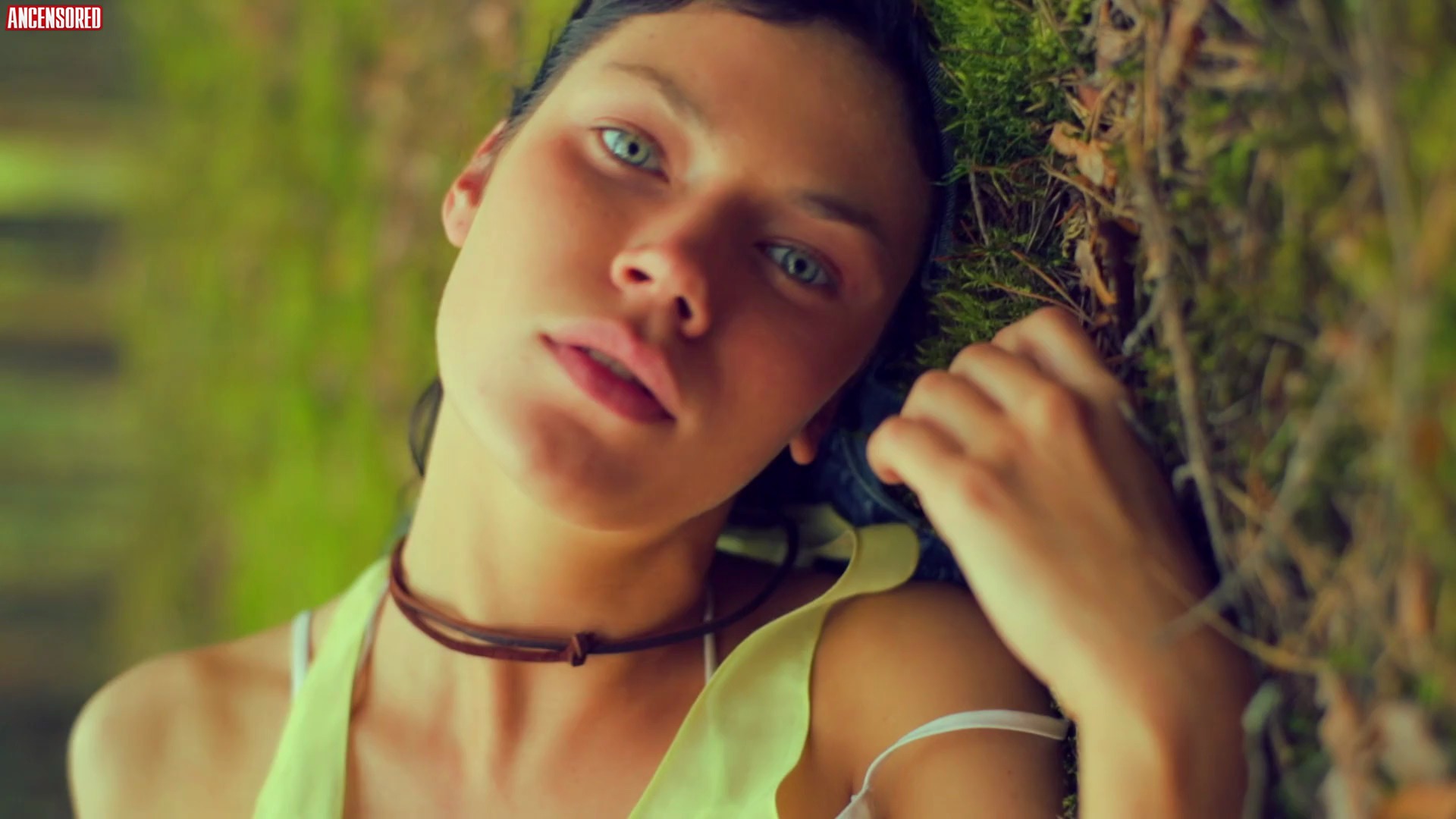 Naked Ekaterina Steblina in Blueberry Fields Forever < ANCENSORED