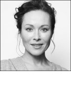 Amanda Mealing nude