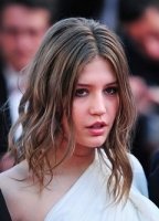 Adèle Exarchopoulos nude
