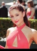 Ariana Grande nude