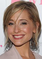 Allison Mack nude