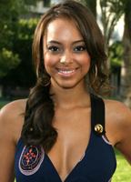 Amber Stevens nude