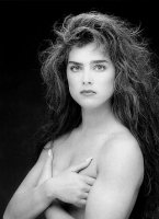 Brooke Shields nude
