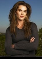 Brooke Shields nude