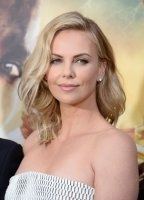 Charlize Theron nude