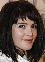 Gemma Arterton nude