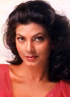 Kimi Katkar nude