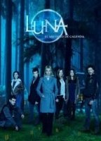 Luna, el misterio de Calenda tv-show nude scenes