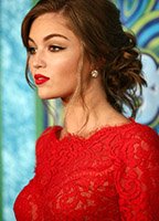 Lili Simmons nude