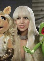 Lady Gaga & the Muppets Holiday Spectacular tv-show nude scenes