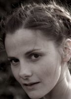 Brealey  nackt Louise Louise Brealey