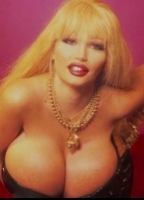 Nackt pics ferrari lolo Lolo Ferrari