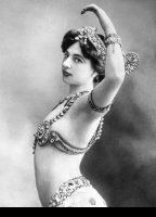 Mata Hari nude