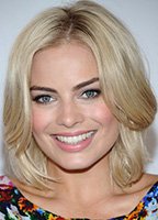 Margot Robbie nude