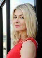 Rosamund Pike nude