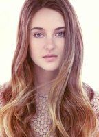 Shailene Woodley nude